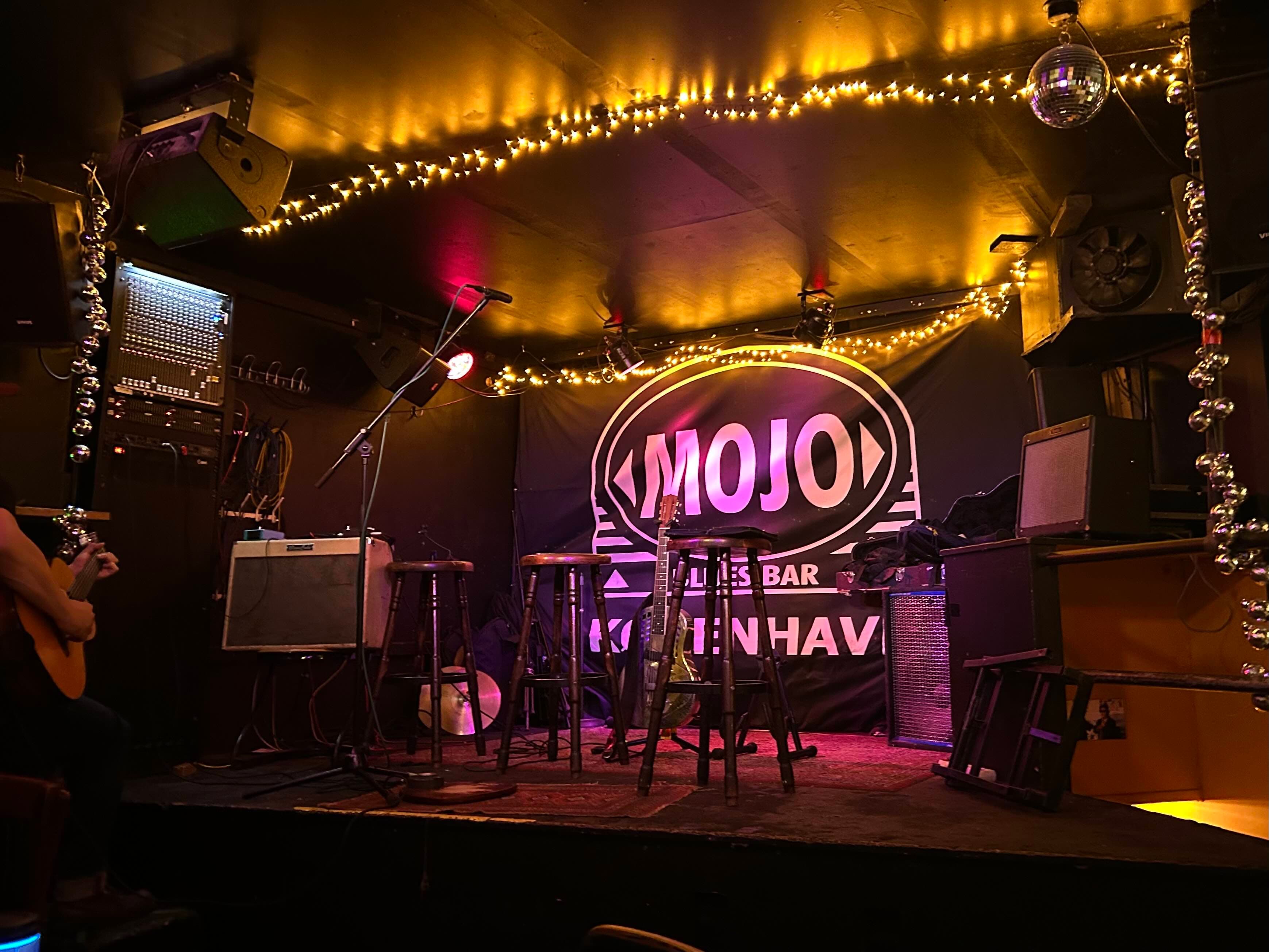 stage at mojo blues bar in copenhagen